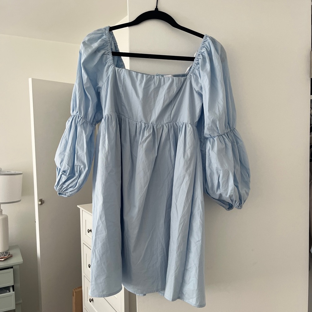Baby blue Princess Polly puff dress